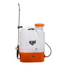 Postřikovací a sázecí zařízení